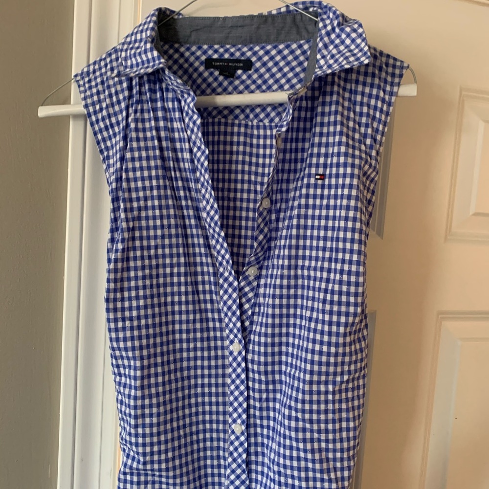 Sleeveless chambray dress